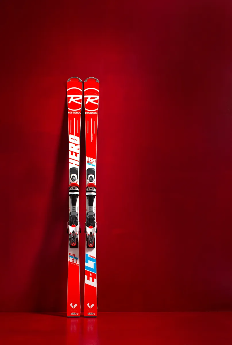 SKIS_HERO_rvb